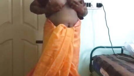 real indian bhabhi masturbate