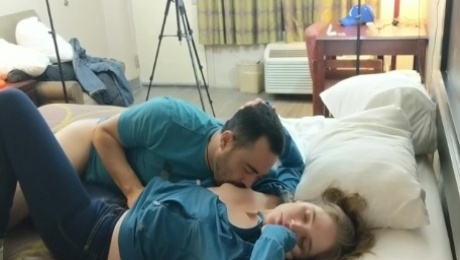 SENSATIONAL Nursing, Making Out, Dry Humping Jeans - GREAT Cumshot (15:18)